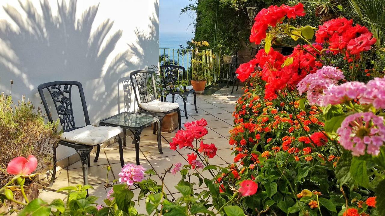 Hotel Desiree Sorrento Esterno foto